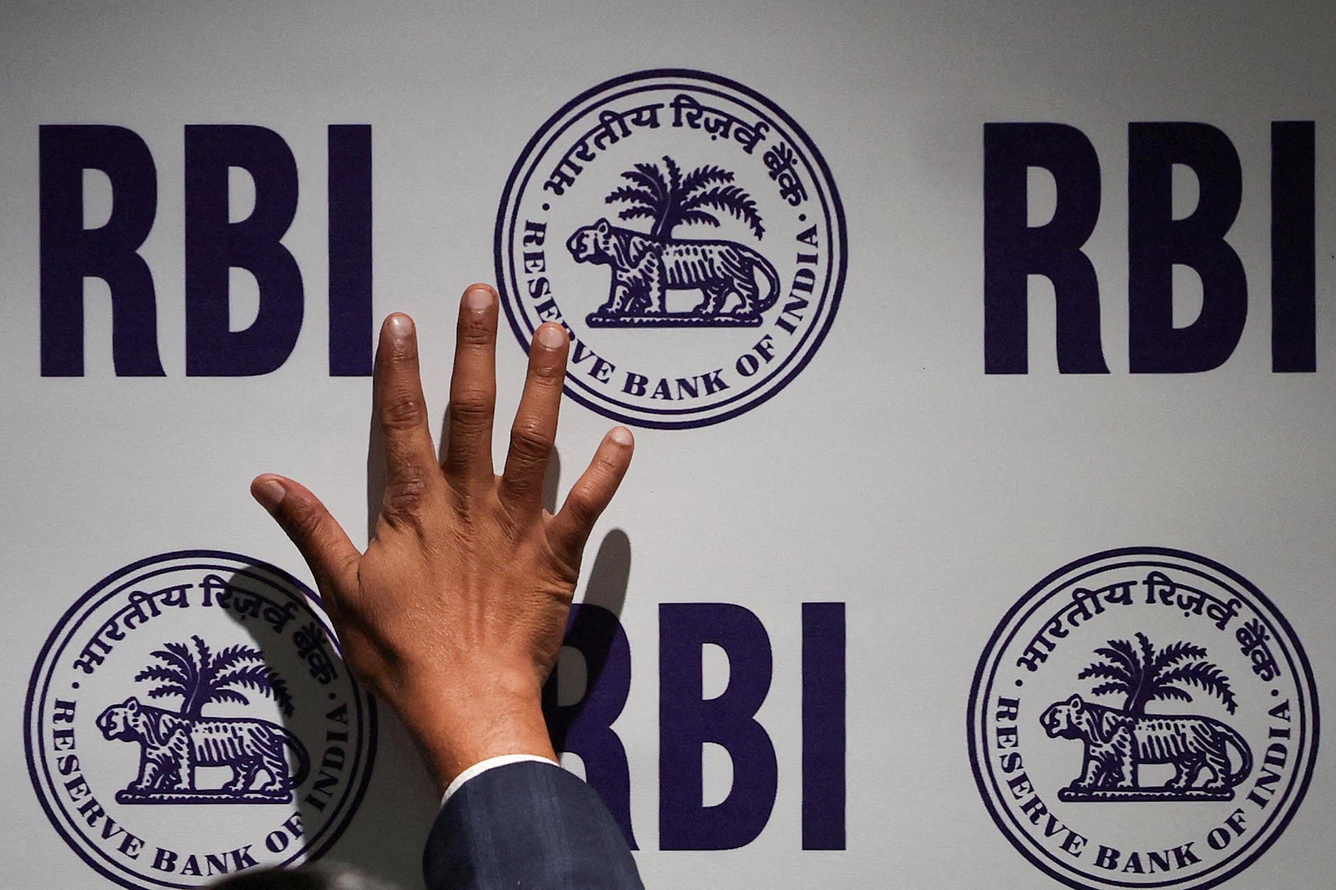 THIS AFTERNOON: CRA trims India growth forecast but RBI payout will cushion revenue shortfall