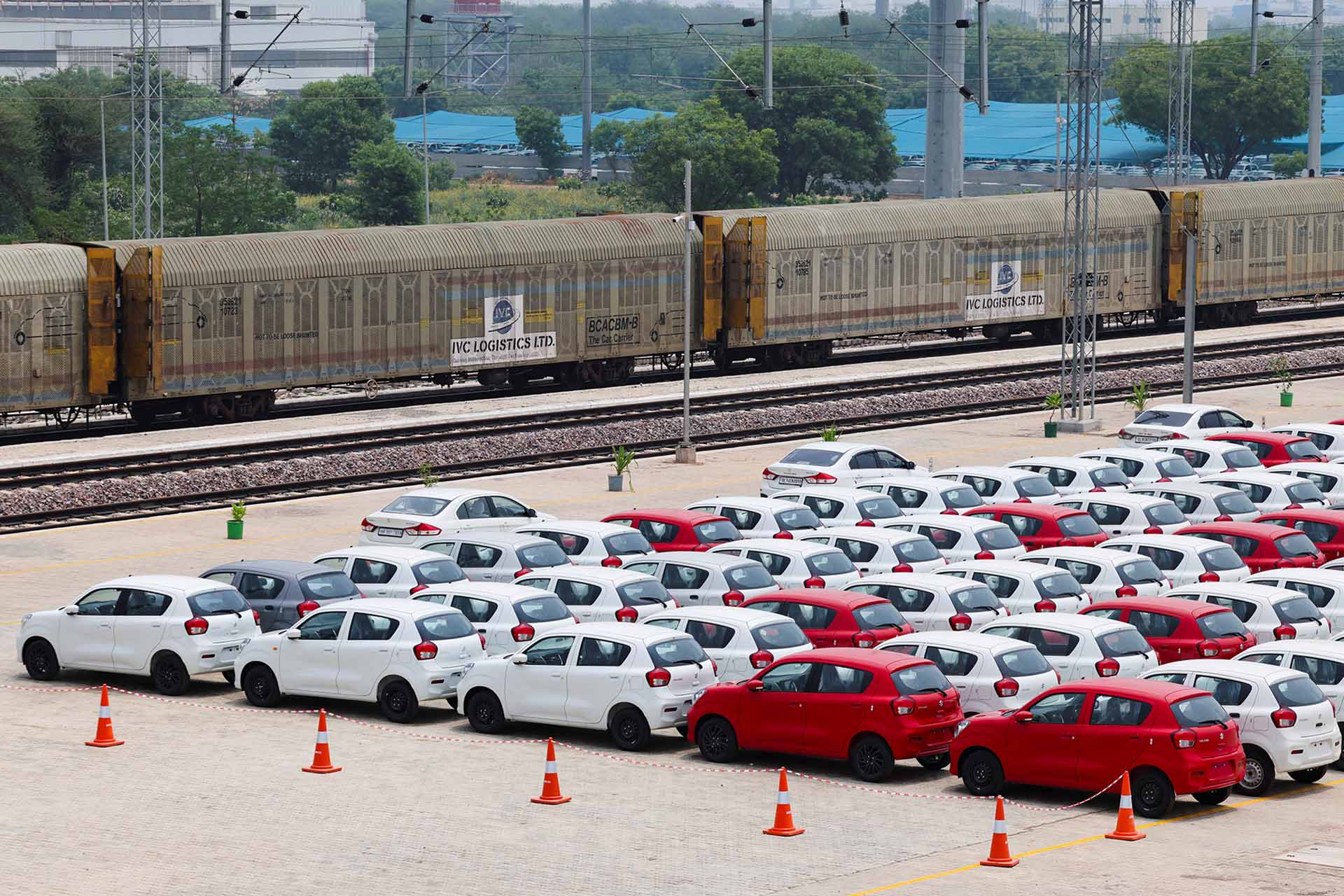 India’s auto export engine runs into Gulf route risk