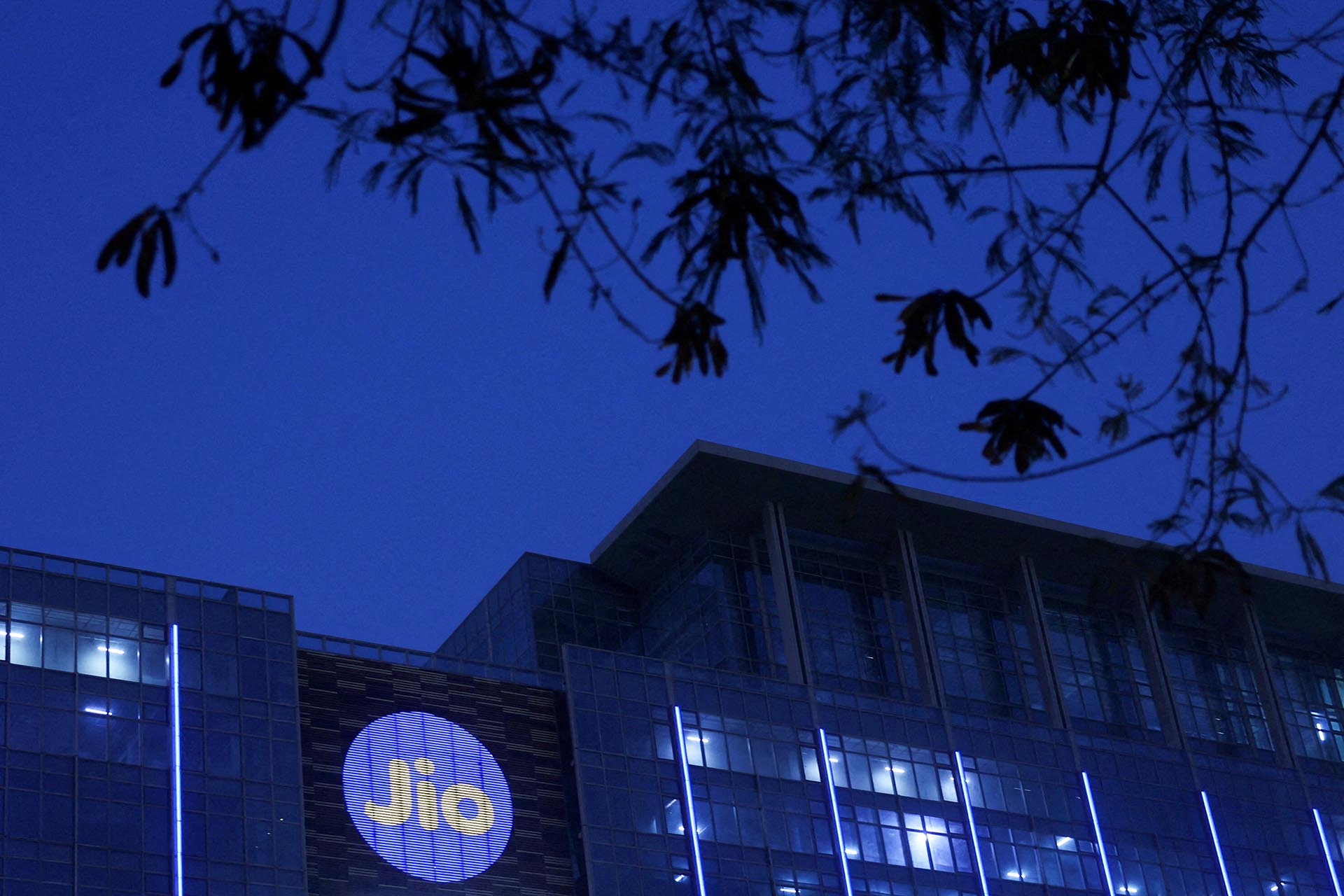 Reliance’s Jio Platforms explores LEO satellite network ahead of mega IPO