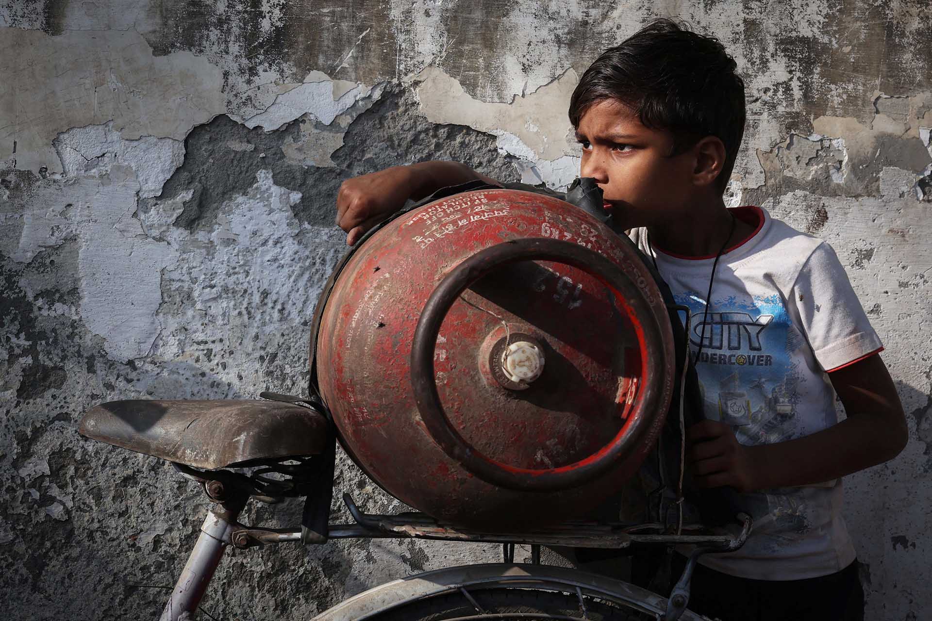 Russia grabs 37% of India’s total oil import bill in April