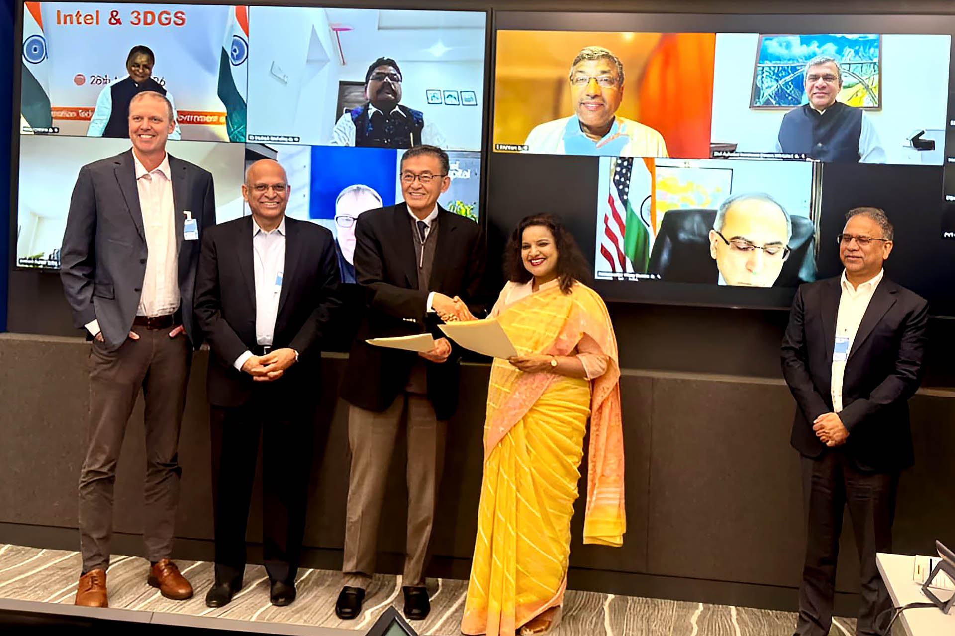 Odisha signs Intel, 3DGS semiconductor MoU